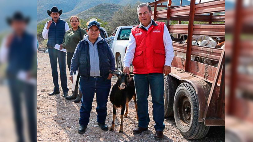 Entregan apoyos del Programa Apoyo a la Mujer Rural en el semidesierto Zacatecanos