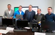 Entrega administración estatal equipo de cómputo a municipios