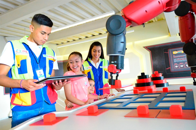 Preparan celebración del XIV Aniversario del Zigzag