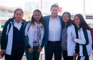 Julio César Chávez pone las bases para que los jóvenes trasciendan