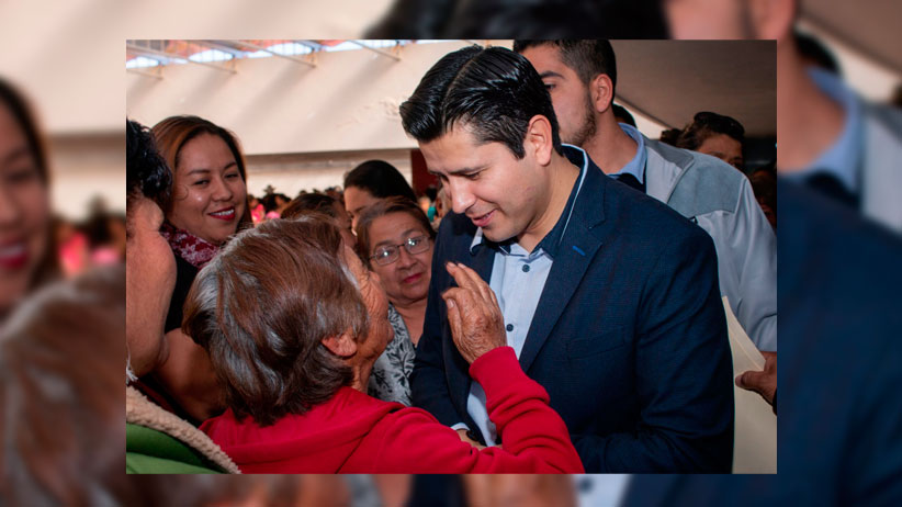 Fuerte y sólido regresa  Julio César Chávez a la presidencia de Guadalupe