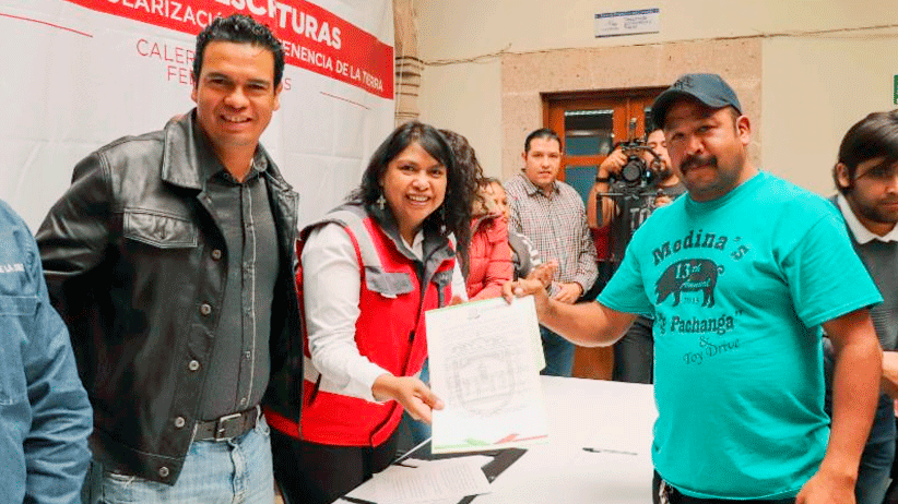 Cumple Administración Estatal compromiso de brindar certeza patrimonial a familias de Calera