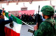 Conmemoran Gobernador y Autoridades Militares Marcha de la Lealtad
