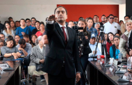 Toma protesta Julio César Chávez a Secretario de Gobierno