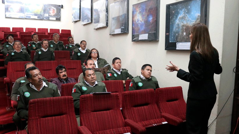 Capacita Gobierno Estatal a los Ángeles Verdes como informadores turísticos