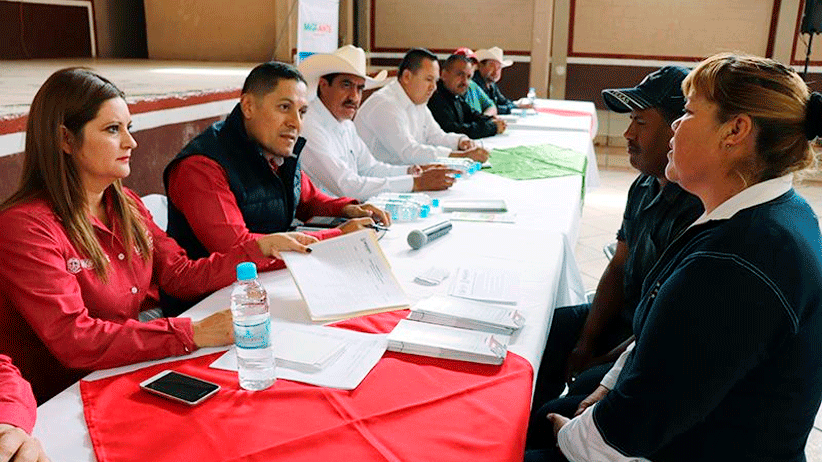 Extiende Gobierno de Tello atención a pobladores de Nieves con audiencia pública de SEZAMI