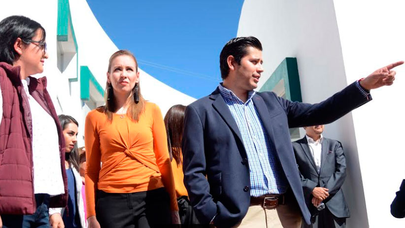 Pone en marcha Julio César Chávez Centro de Atención para Mujeres Único en el Estado