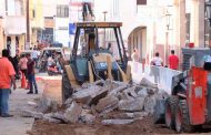 Inicia rehabilitación del drenaje en el Centro Histórico
