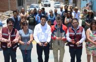 Julio César Chávez rehabilita calles con años de olvido