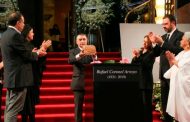Rinden homenaje luctuoso a Rafael Coronel en Bellas Artes