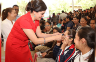 Más de 900 estudiantes de 5 municipios recibieron lentes gratuitos