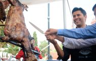 Promueve Julio César Chávez economía local y convivencia familiar