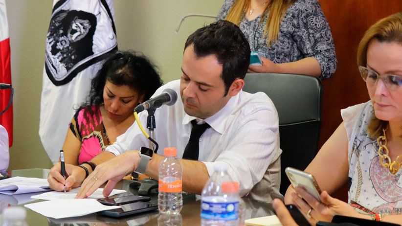 Gobierno de Ulises Mejía aprueba por unanimidad la prohibición de productos desechables en la capital