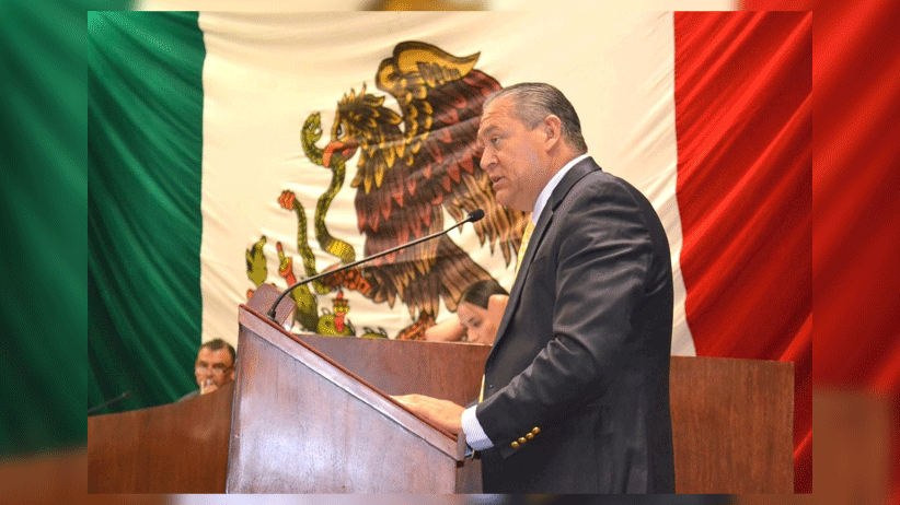 Función honorifica o dieta de un salario mínimo para regidores, propone diputado local