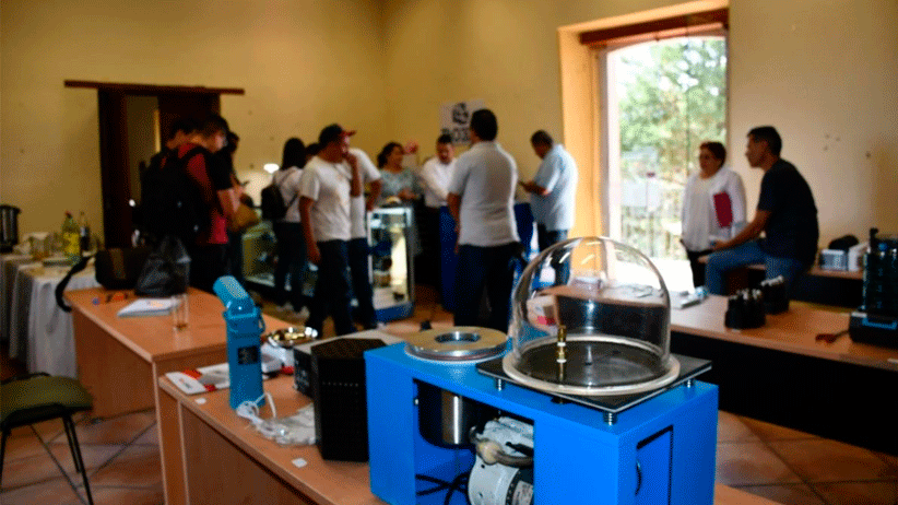 Por primera ocasión, joyeros plateros se reúnen para conocer nuevas tendencias y tecnología