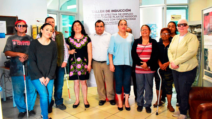 Reciben personas con discapacidad visual capacitación para la inclusión laboral