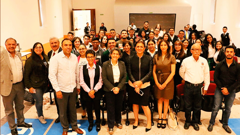 COBAEZ y SIZART capacitan a jóvenes para generar contenidos alternos de periodismo