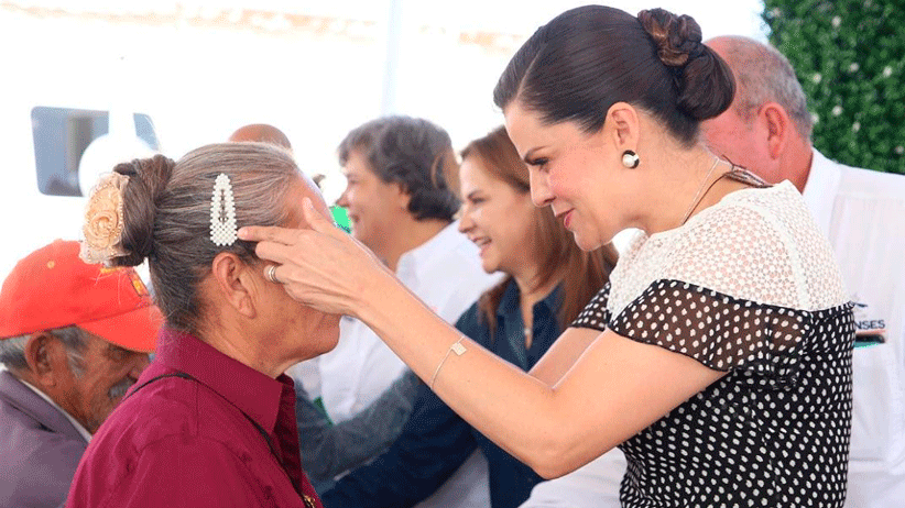 Feria DIFerente lleva a Calera apoyos en salud, educación, campo y desarrollo social