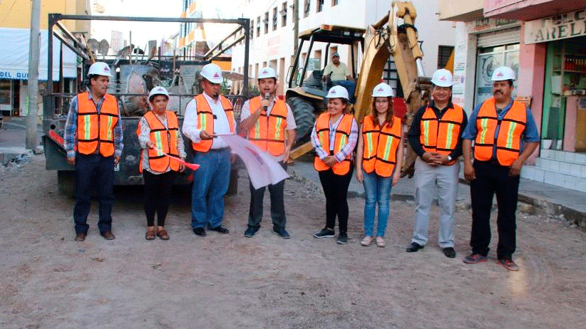 Rehabilitan calles, redes de agua potable y alcantarillado en Tlaltenango