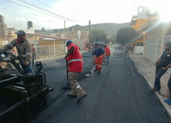 Secretaría de Obras Públicas rehabilita calles de Guadalupe y Zacatecas