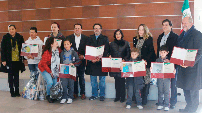 Premian a ganadores de Concurso Infantil y Juvenil sobre derechos humanos de migrantes