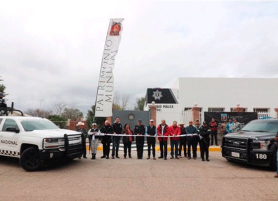 Cumple Ulises Mejía Haro con comunidades rurales al inaugurar circuito de obras