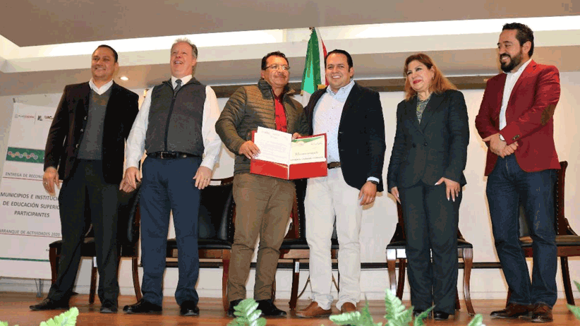 Gobierno Estatal e INAFED reconocen esfuerzos de municipios para mejorar sus procesos administrativos