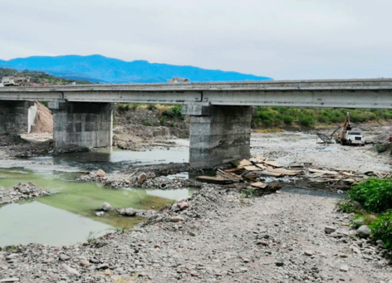 Por concluir puente La Quinta; permitirá traslados más seguros en el cruce del río Juchipila