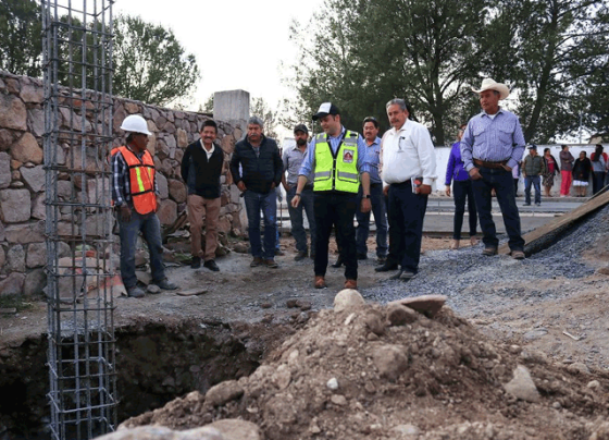 Más obra pública también en las comunidades: Ulises Mejía Haro