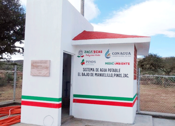 Cumple Tello a Pinos con la construcción de dos sistemas de agua potable