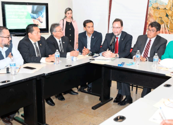 Municipios sin mejora regulatoria se quedarán al margen del desarrollo: Secretario de Economía