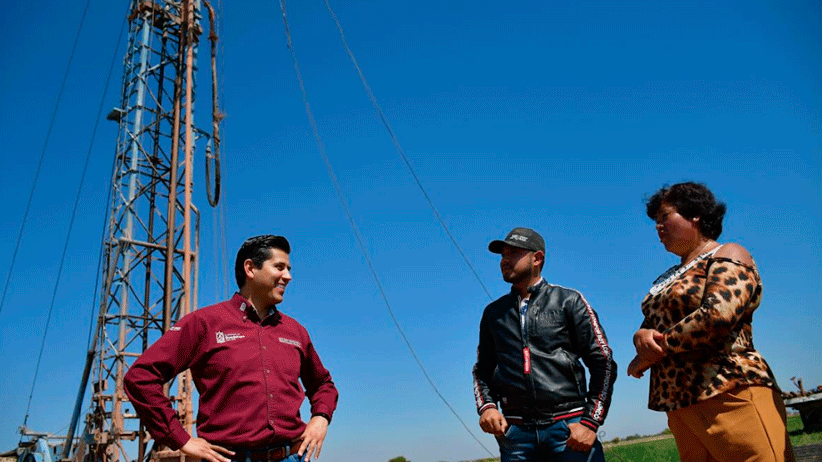 Supervisa Julio César Chávez  perforación de pozo en El Bordo
