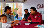 Atiende Julio César Chávez a ciudadanos en El Dorado