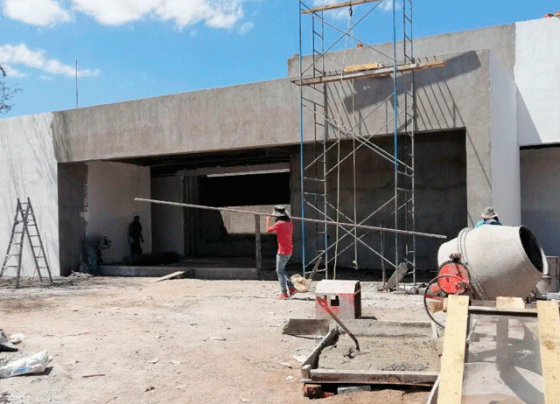 Continúa Gobierno Estatal construcción de la Unidad de Rehabilitación en Villanueva   