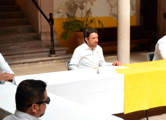 Miguel Torres reúne al comité Municipal de Salud ante la contingencia por coronavirus. 
