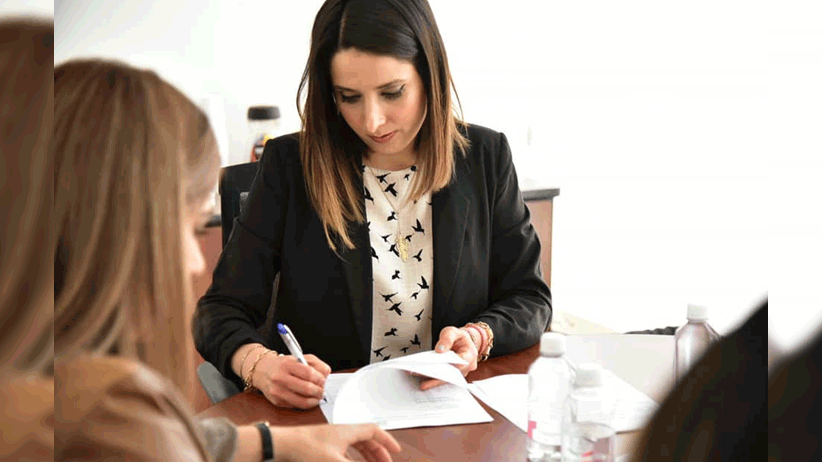 Continúa la entrega electrónica de Becas de Transporte y a Madres Jóvenes, pese a contingencia.