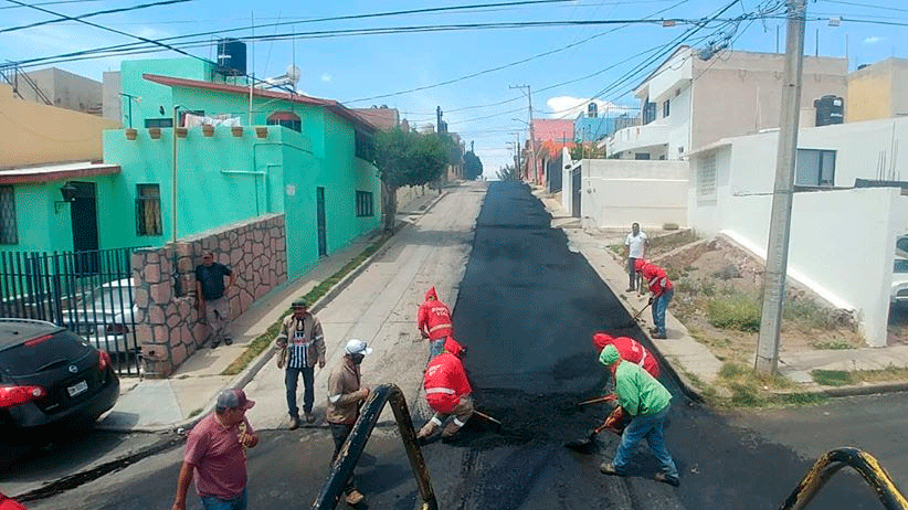 Gobierno del Estado, atento a necesidades de obra pública en municipios, durante contingencia.
