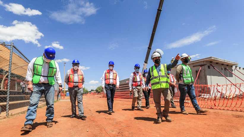 Supervisa Gobernador Tello construcción de Módulo de Hospitalización COVID-19 Fresnillo.