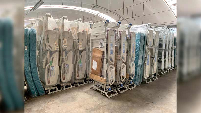 Estrategia contra Covid-19: Inicia Insabi distribución de 1,226 camas para hospitales.