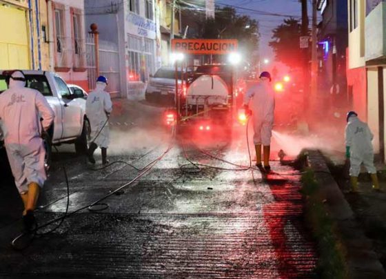 La OMS advirtió que rociar las calles con desinfectante es peligroso y poco eficaz en la lucha contra el Coronavirus.