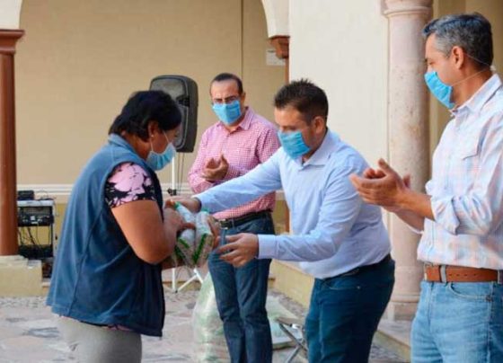 Beneficia Gobierno Estatal a 35 mil familias con 185 toneladas de frijol por contingencia.