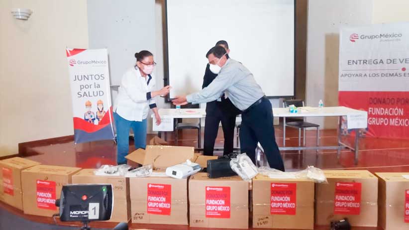 Llega a UNEME-COVID 15 ventiladores y equipo de protección personal.