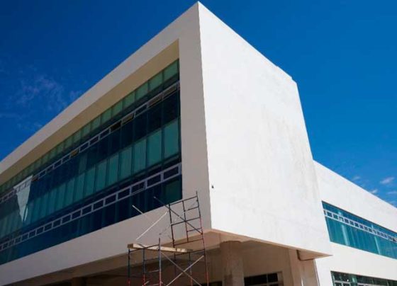Al 82%  Centro de Servicios de Atención a la Ciudadanía en nueva alcaldía de Fresnillo.