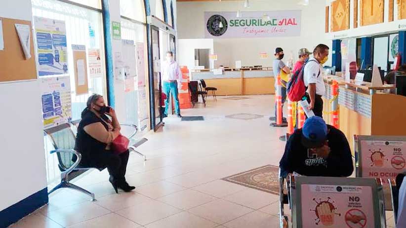 Expiden 389 licencias en la Capital, la primera semana de reactivar el servicio.