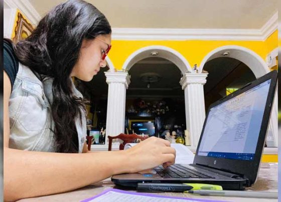 Jóvenes desarrollan en COZCYT aplicaciones de transporte, género, salud y servicios municipales.
