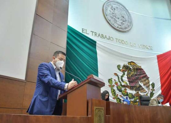 Héctor Menchaca propone creación de Dirección Municipal de Salud Pública