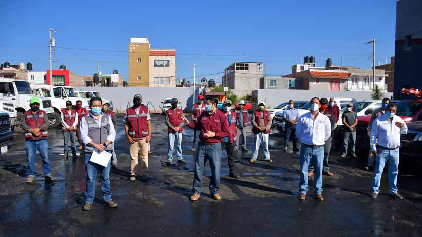 Entrega Julio César Chávez, rehabilitación de instalaciones en Servicios Públicos