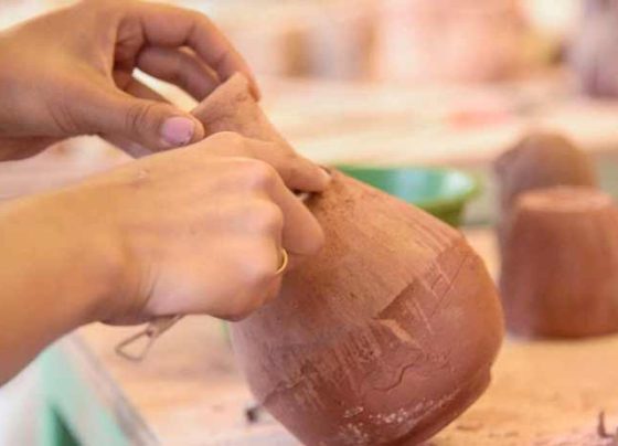 Capacita Gobierno a artesanos Zacatecanos para vender a través de Amazon.
