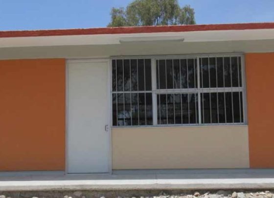 Mejora Tello espacios educativos y vialidades de Villa Garcia.
