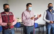 Nuestros paisanos no han dejado de trabajar y de pensar en su tierra: Julio César Chávez al inaugurar centro de cómputo